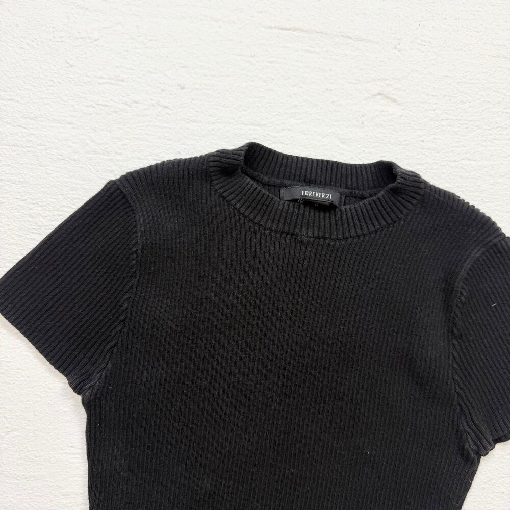Forever 21 Black Ribbed Knit Short Sleeve Top, Size XS - Picture 2 of 4